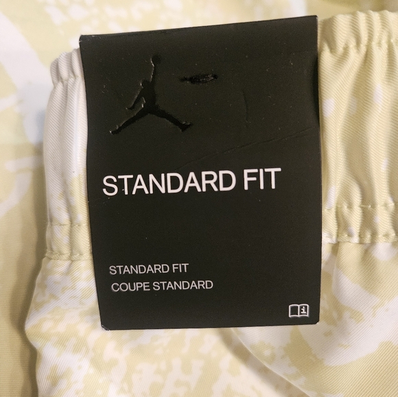 NWT Jordan Poolside swim trunks sz M - Picture 6 of 6